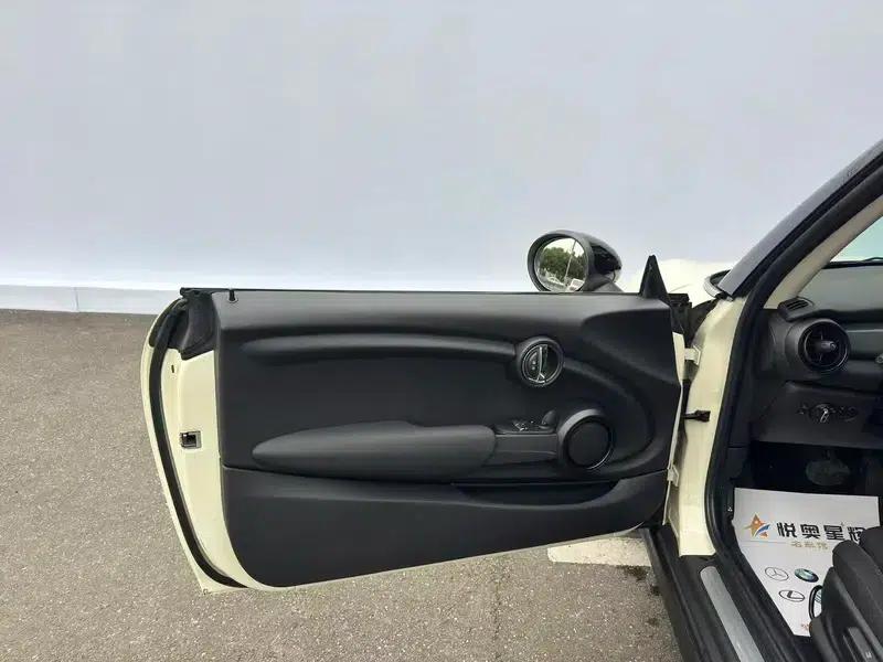 2016 MINI 1.5T COOPER — миниатюра 10