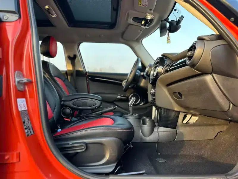 2018 MINI 1.5T ONE PLUS 5-Door — миниатюра 12