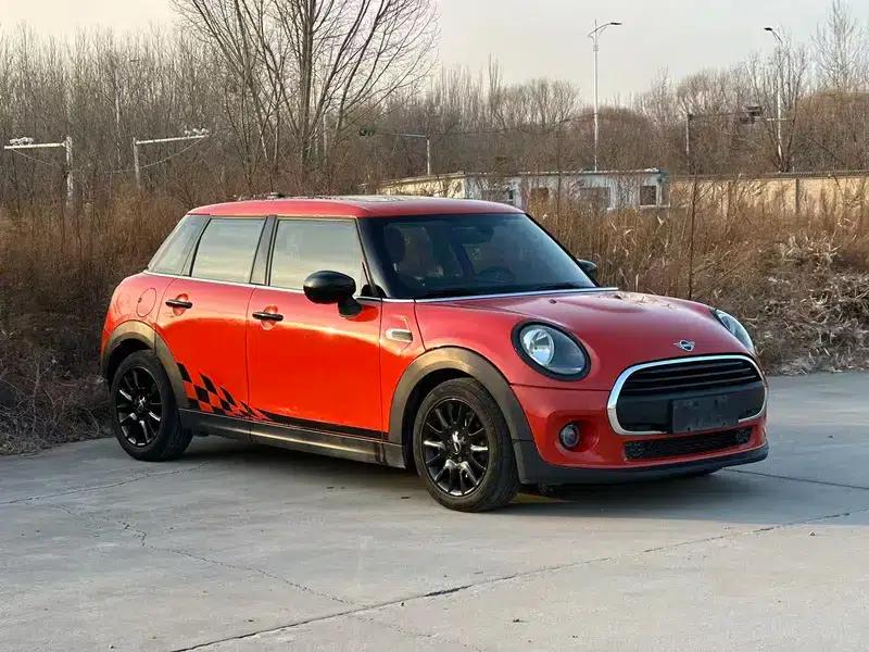 2018 MINI 1.5T ONE PLUS 5-Door — миниатюра 3