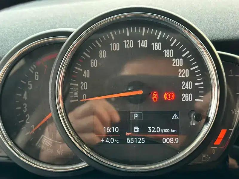2018 MINI 1.5T ONE PLUS 5-Door — миниатюра 8