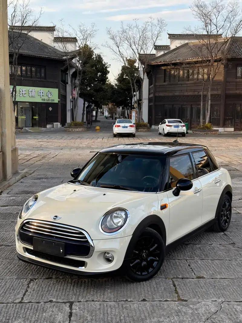2016 MINI 1.5T COOPER 5-door version — миниатюра 6