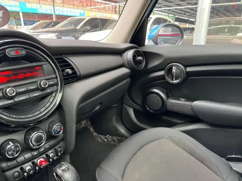 2015 MINI 1.2T ONE 5-Door — миниатюра 11