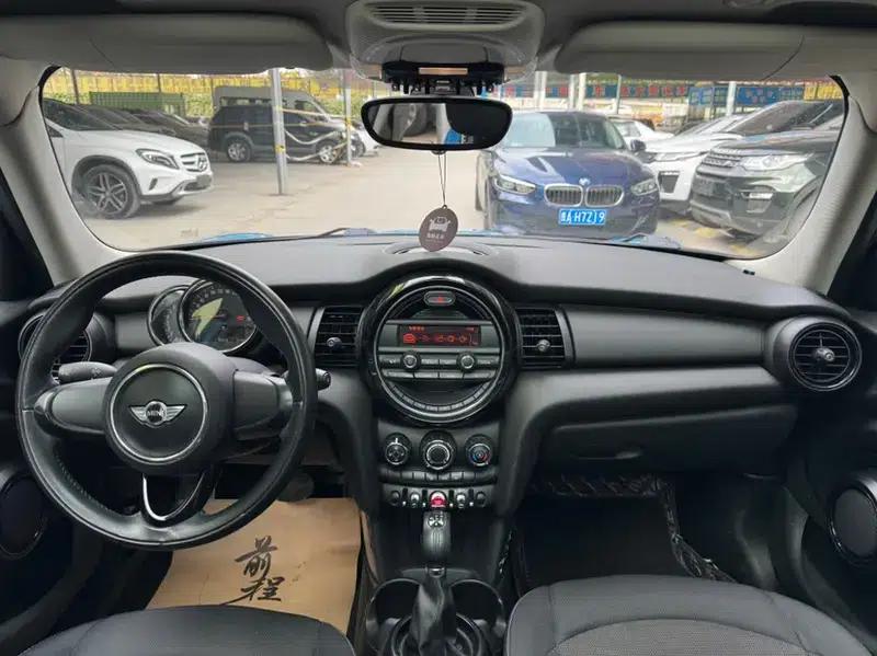 2015 MINI 1.2T ONE 5-Door — миниатюра 7