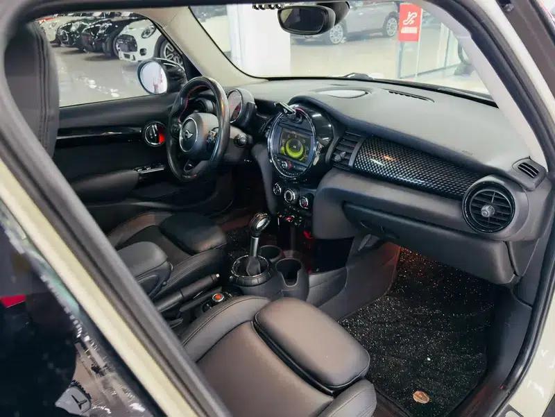 2016 MINI 2.0T COOPER S Performance 5-Door — миниатюра 13