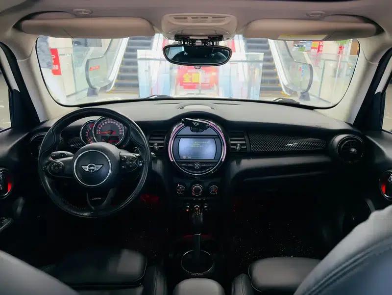 2016 MINI 2.0T COOPER S Performance 5-Door — миниатюра 9