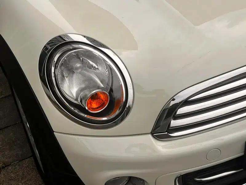 2011 MINI 1.6L COOPER Fun — миниатюра 15