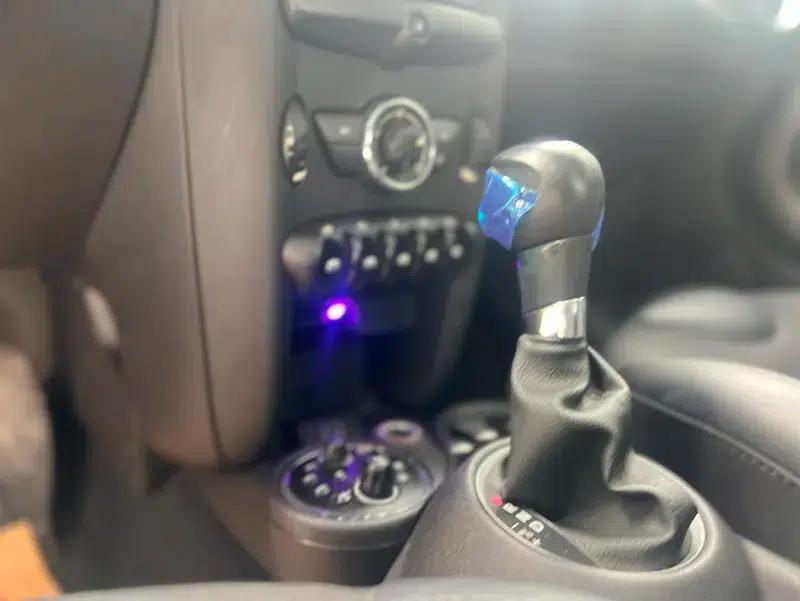 2011 MINI 1.6L COOPER Fun — миниатюра 23