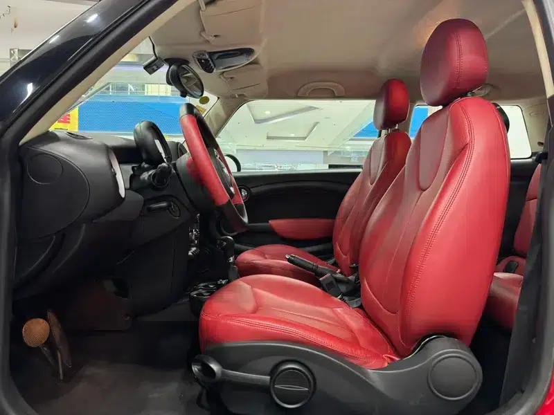 2011 MINI 1.6L ONE — миниатюра 17
