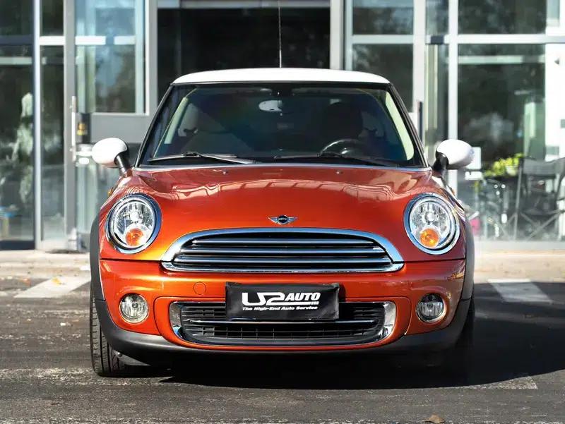 2011 MINI 1.6L COOPER Fun — миниатюра 2