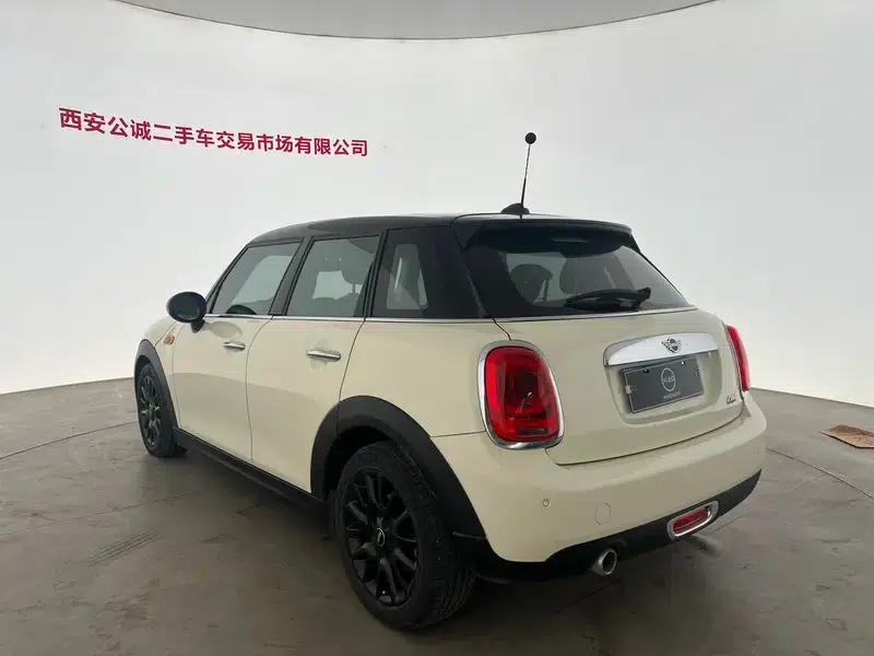 2018 MINI 1.5T ONE PLUS 5-Door — миниатюра 4
