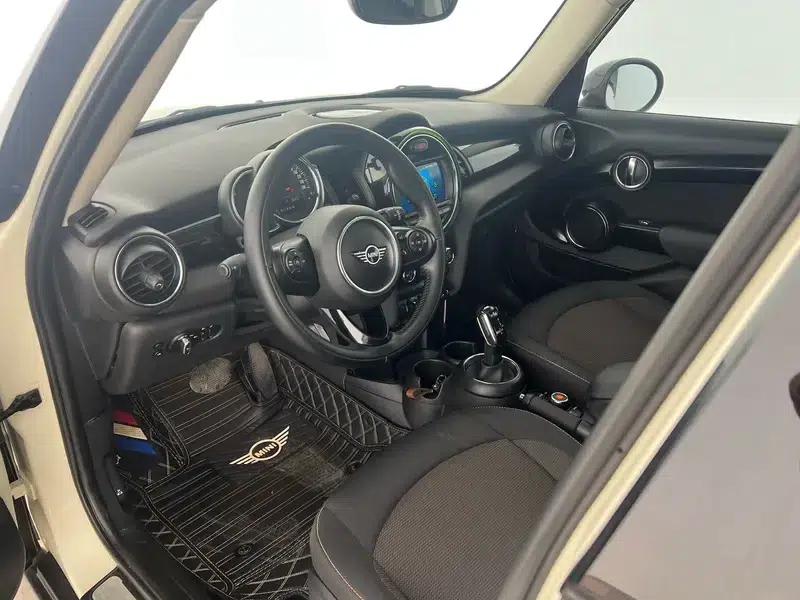 2018 MINI 1.5T ONE PLUS 5-Door — миниатюра 8