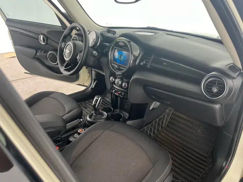 2018 MINI 1.5T ONE PLUS 5-Door — миниатюра 9
