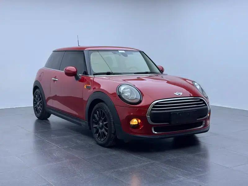 MINI 2016 1.2T ONE Pioneer — миниатюра 3