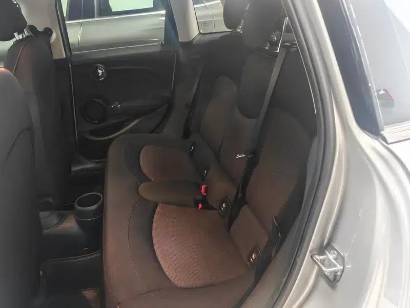 2023 MINI 1.5T ONE 5-Door Edition — миниатюра 10