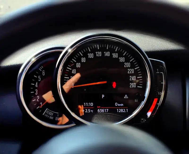 2018 MINI 1.5T ONE PLUS — миниатюра 13
