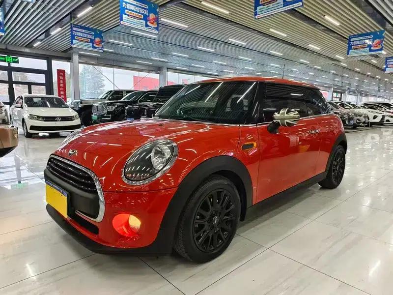 2018 MINI 1.5T ONE PLUS — миниатюра 1