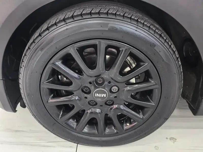 2018 MINI 1.5T ONE PLUS — миниатюра 7