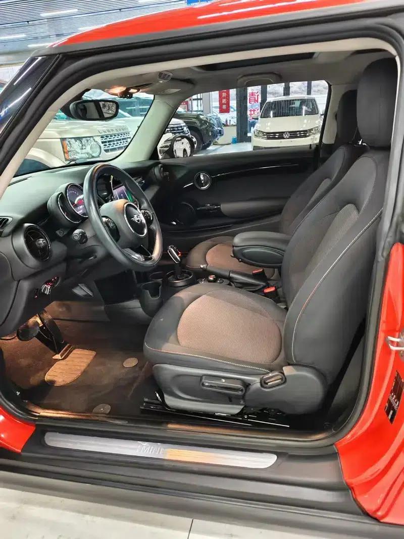 2018 MINI 1.5T ONE PLUS — миниатюра 8