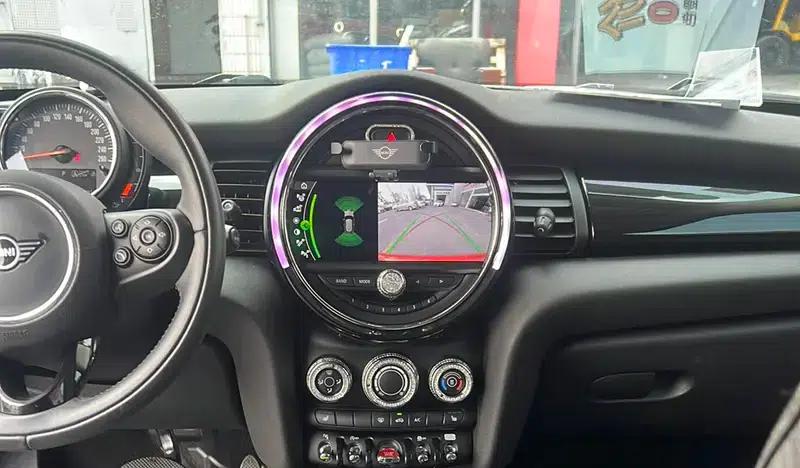 2018 MINI 1.5T COOPER Classic — миниатюра 9