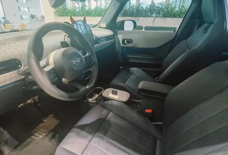 MINI 2025 2.0T COOPER S 5-Door Artist Edition — миниатюра 8