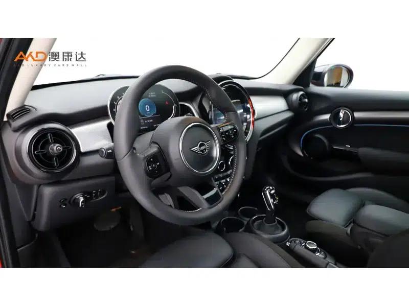 MINI 2022 1.5T COOPER Artist 5-Door Edition — миниатюра 7
