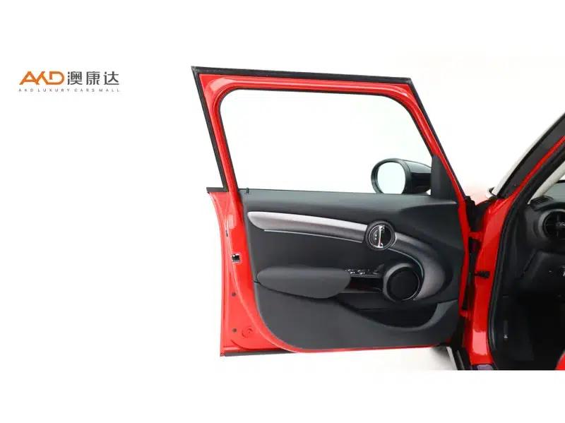 MINI 2022 1.5T COOPER Artist 5-Door Edition — миниатюра 9