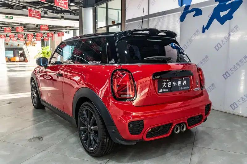 MINI 2020 2.0T COOPER S Classic — миниатюра 4