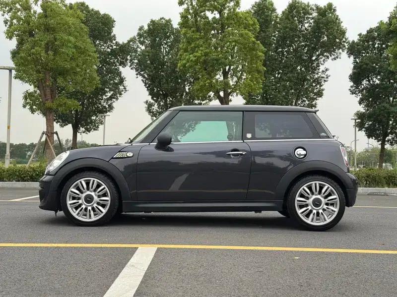 MINI 2012 1.6L COOPER Baker Street — миниатюра 3
