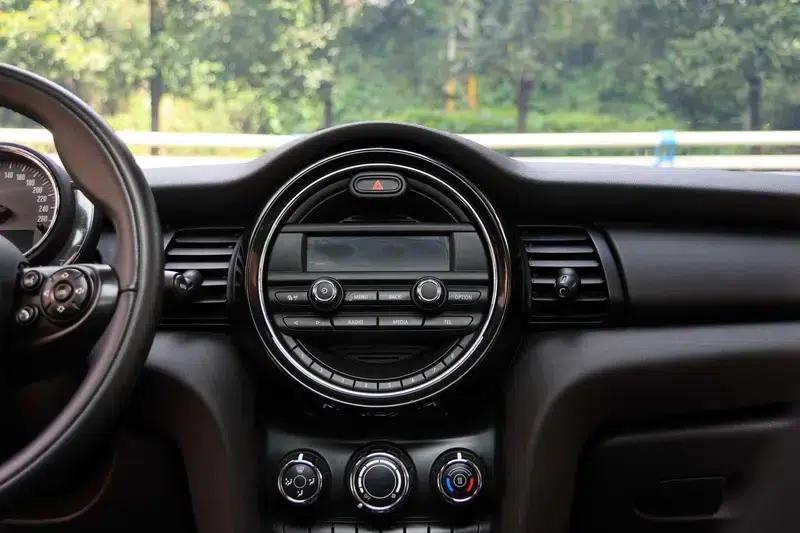 2016 MINI 1.2T ONE Avant-garde 5-Door Edition — миниатюра 7