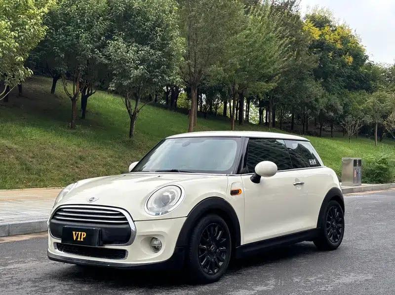 2014 MINI 1.2T ONE+ — миниатюра 1