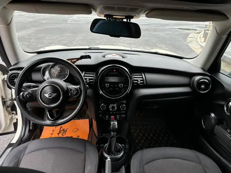 2014 MINI 1.2T ONE+ — миниатюра 9