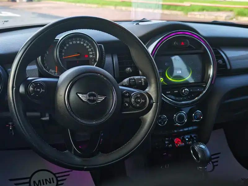 2015 MINI 1.5T COOPER Fun 5-Door — миниатюра 8