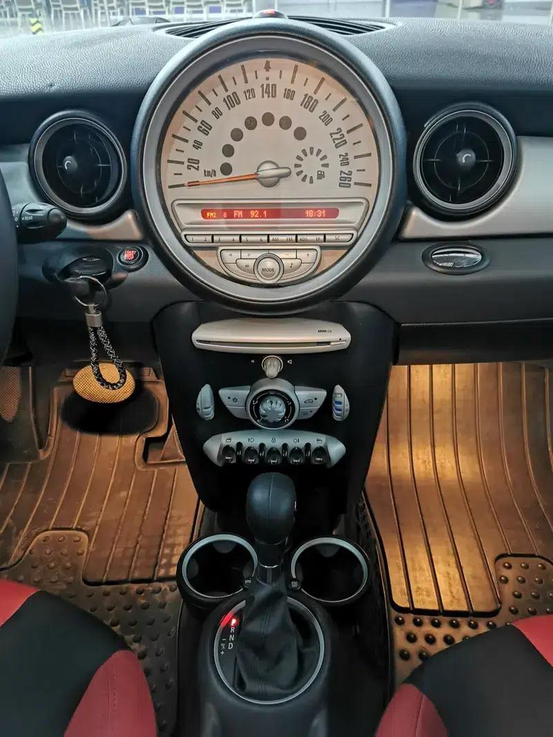 MINI 2010 1.6L COOPER Cheer — миниатюра 4