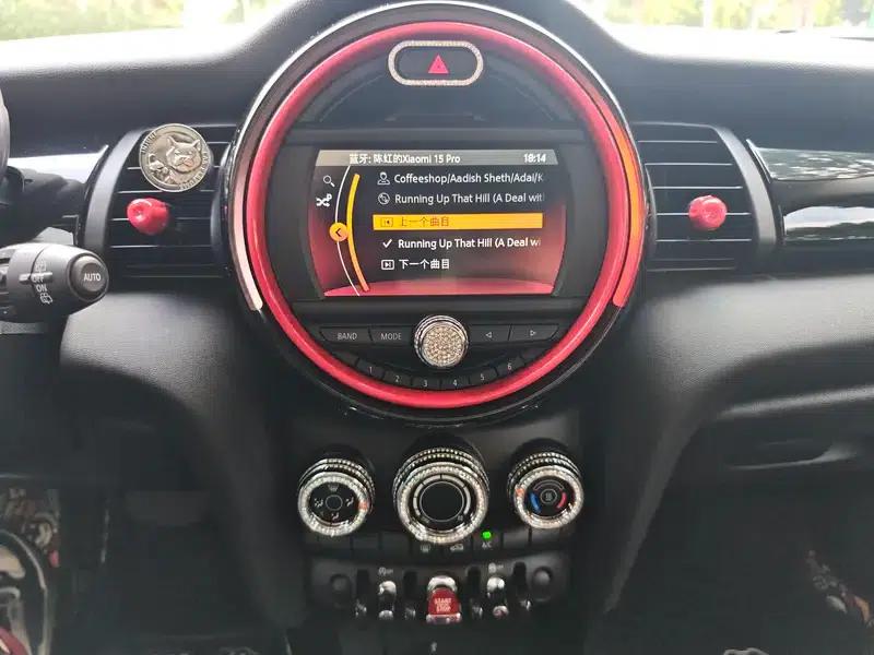 2018 MINI 1.5T ONE 5-Door Edition — миниатюра 11