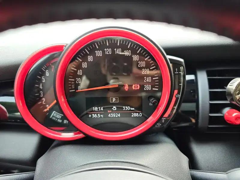 2018 MINI 1.5T ONE 5-Door Edition — миниатюра 12