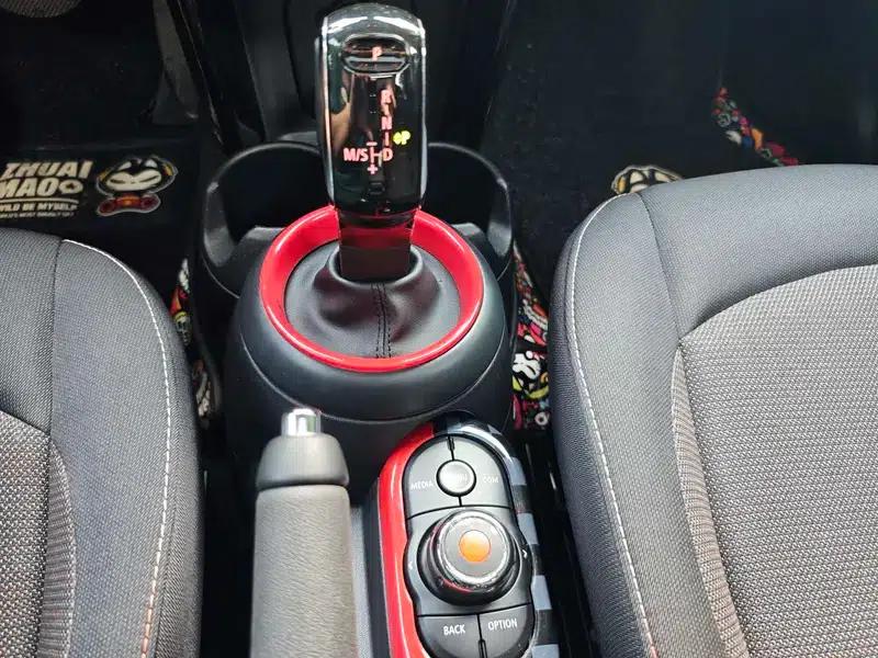 2018 MINI 1.5T ONE 5-Door Edition — миниатюра 13