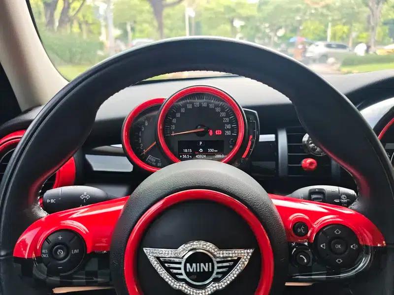 2018 MINI 1.5T ONE 5-Door Edition — миниатюра 14