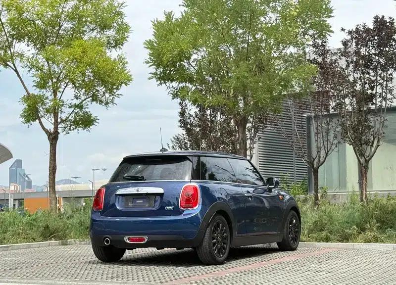 2014 MINI 1.2T ONE — миниатюра 6