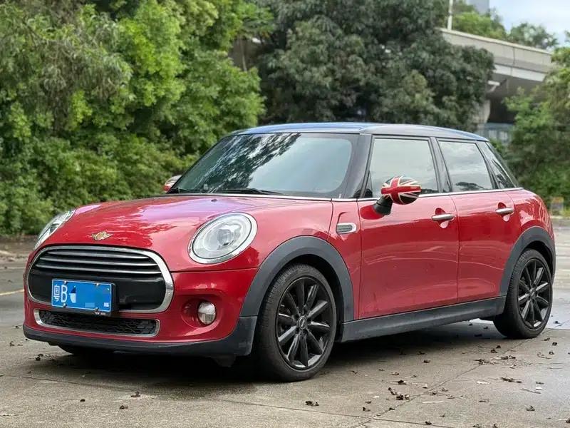 2016 MINI 1.5T COOPER Avant-garde 5-Door Edition — миниатюра 1