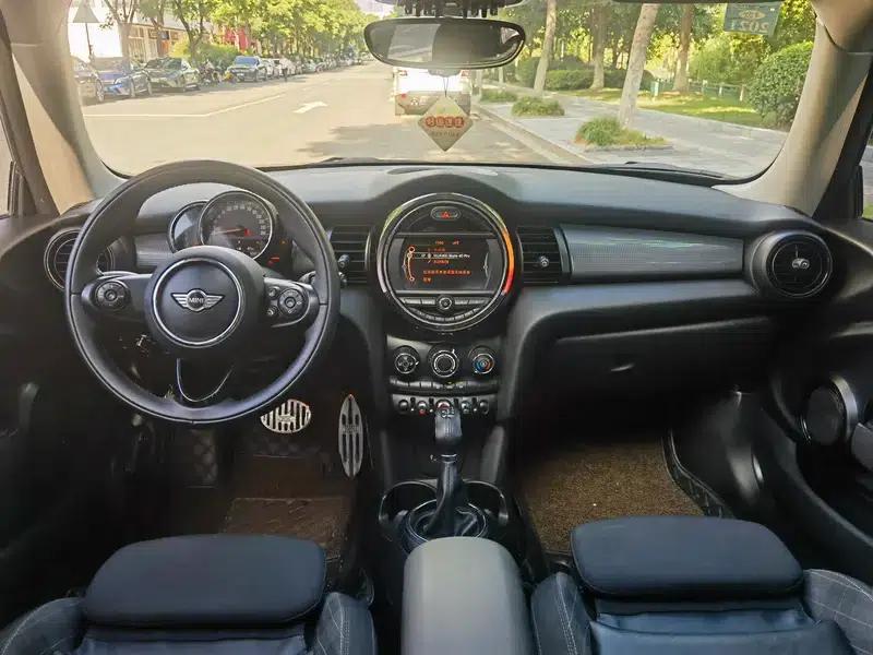 2016 MINI 1.5T COOPER — миниатюра 11