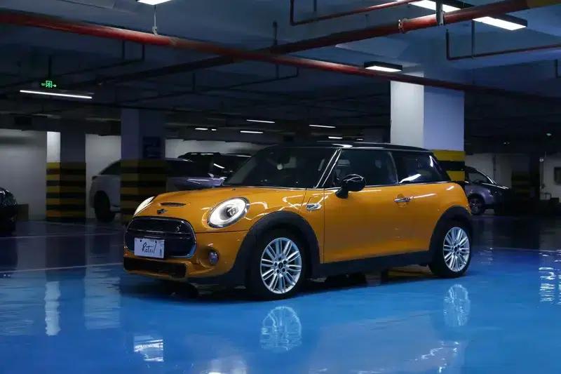 2014 MINI 2.0T COOPER S Fun — миниатюра 1