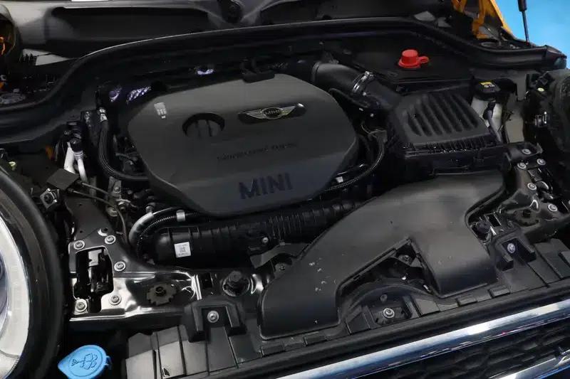 2014 MINI 2.0T COOPER S Fun — миниатюра 4