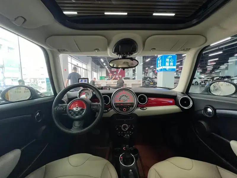 MINI 2012 1.6L COOPER Baker Street — миниатюра 8