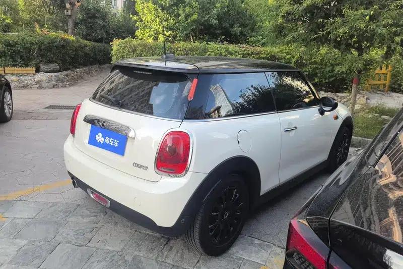 2016 MINI 1.5T COOPER — миниатюра 3