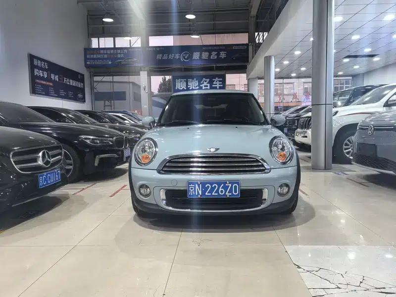 MINI 2012 1.6L ONE Baker Street — миниатюра 2
