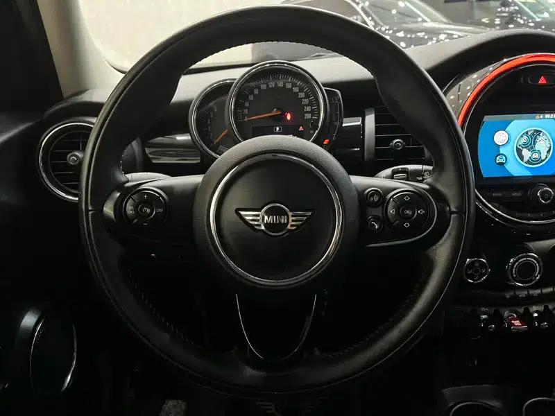 2018 MINI 1.5T ONE PLUS 5-Door — миниатюра 12