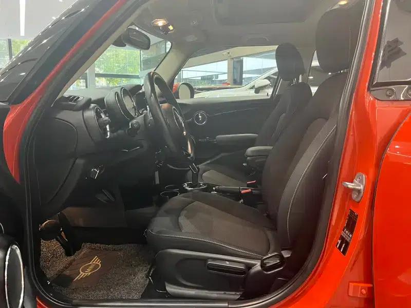 2018 MINI 1.5T ONE PLUS 5-Door — миниатюра 16