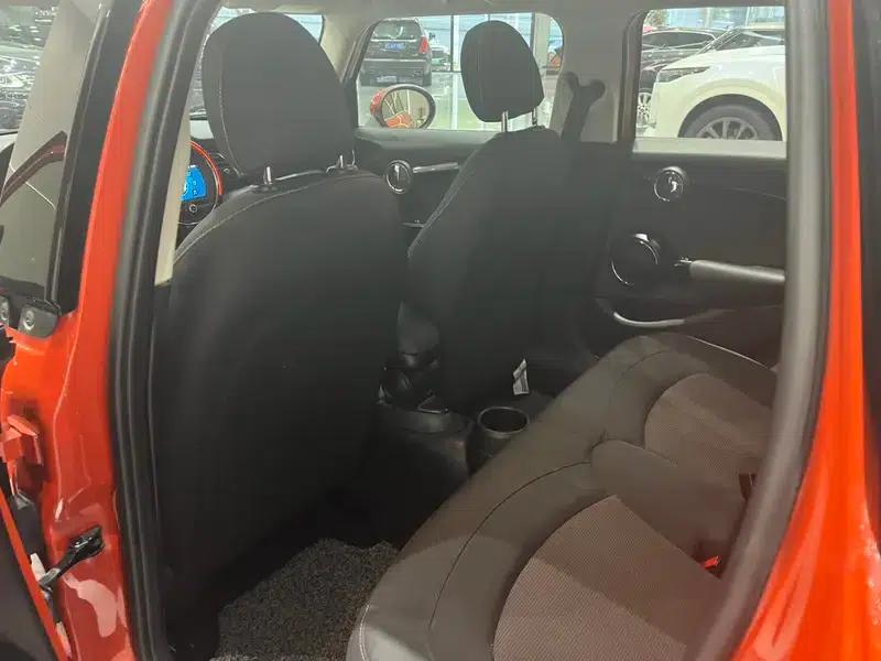 2018 MINI 1.5T ONE PLUS 5-Door — миниатюра 17