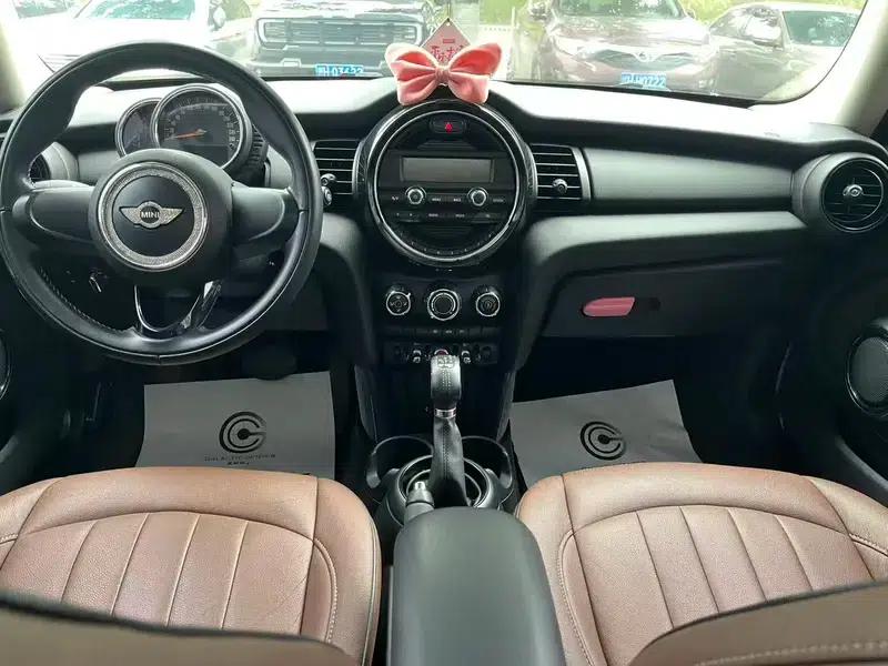 2016 MINI 1.2T ONE — миниатюра 7