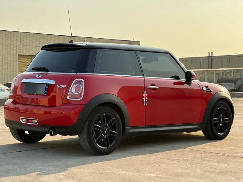 MINI 2012 1.6L COOPER Baker Street — миниатюра 3